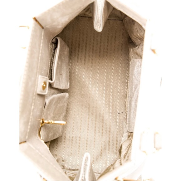 Authentic Prada Cerniera Convertable Tote - Picture 4 of 4